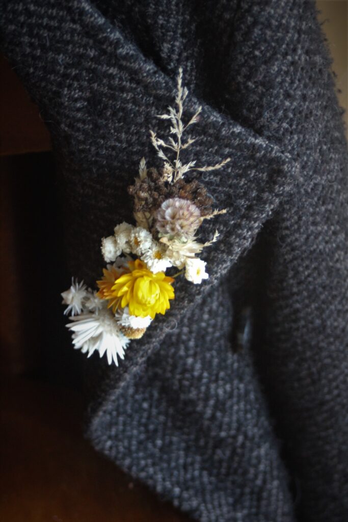 Broche Ancienne étoile Fleurie Strass - Laiton Doré Parfait état Vintage